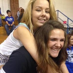 Meet your Posher, Tara