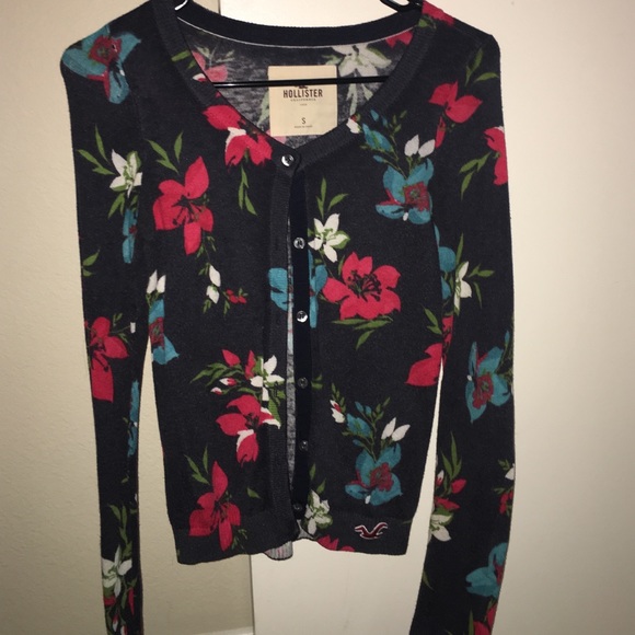 Hollister cardigan