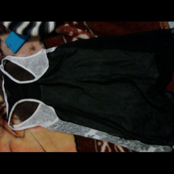 Top - Picture 2 of 2