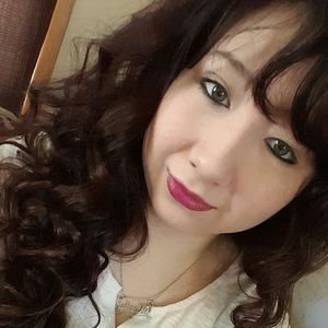 Meet your Posher, Gabi