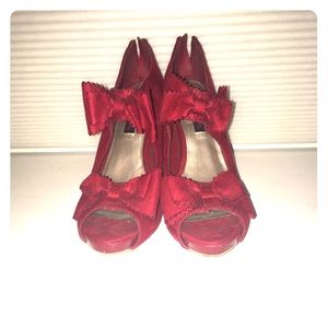Material Girl red bow high heels