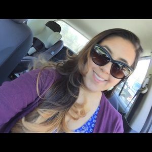 Meet your Posher, Jenn