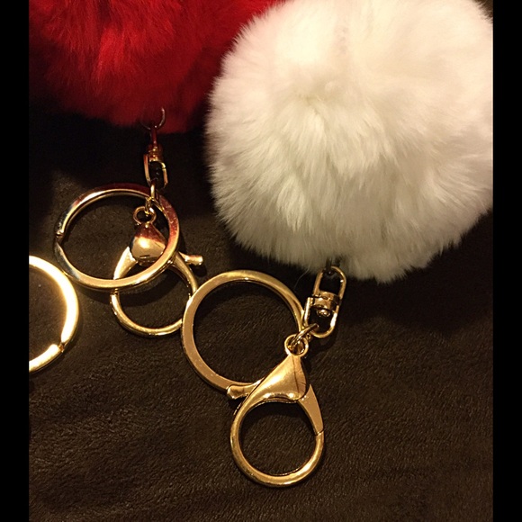 Genuine Rex Rabbit Fur Pom Pom Keychain - Picture 3 of 4