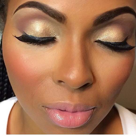 Meet your Posher, Jada