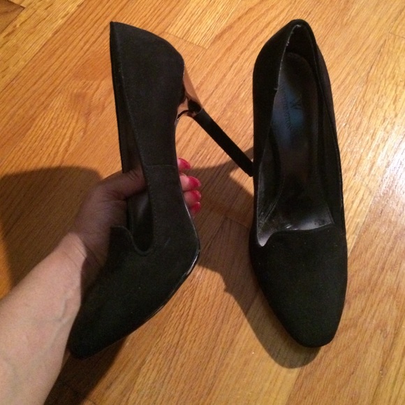 Black silver back Pumps