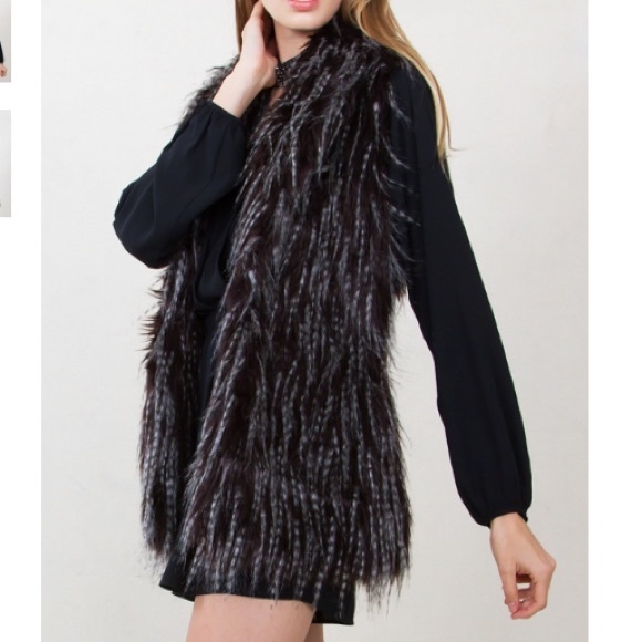 Faux fur vest!