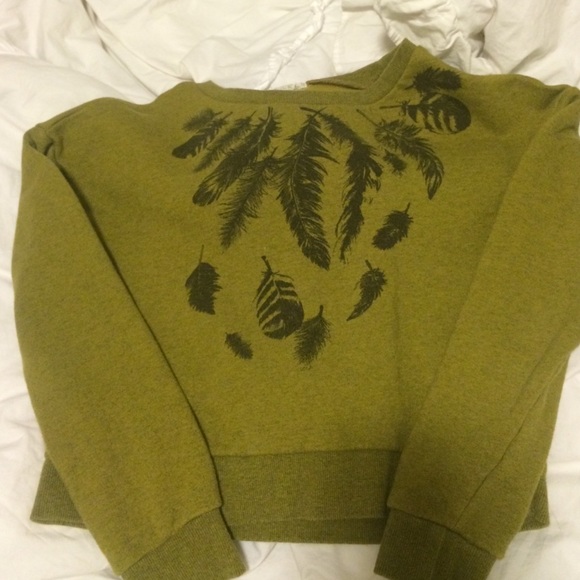 Earth green cropped sweatshirt/sweater
