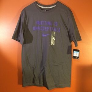 Nike shirt NWT