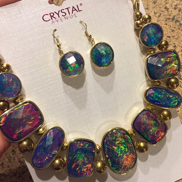 Necklace & Earring Set / Foil Opal / Unique