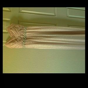 Dress/Gown