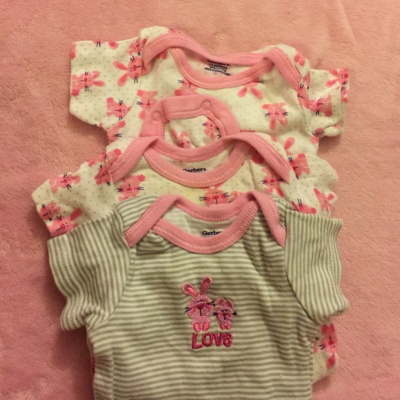 Girl onesies - Picture 2 of 3