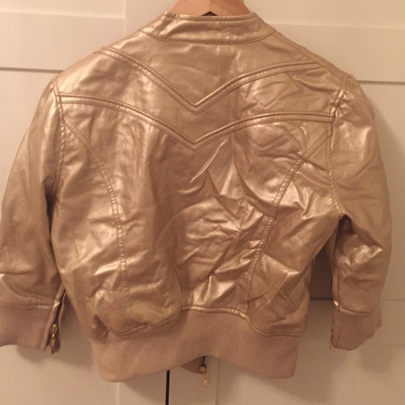 Gold Jacket - Picture 2 of 4