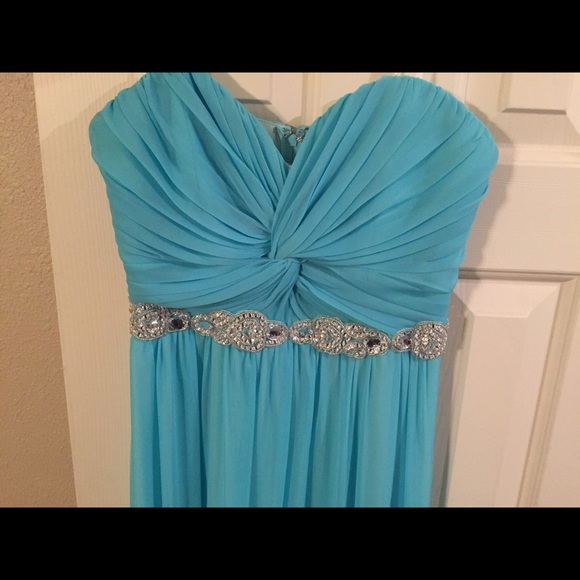 David's Bridal formal dress. - Picture 2 of 3