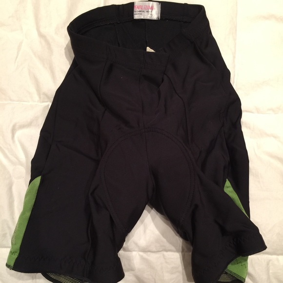 Cycling short