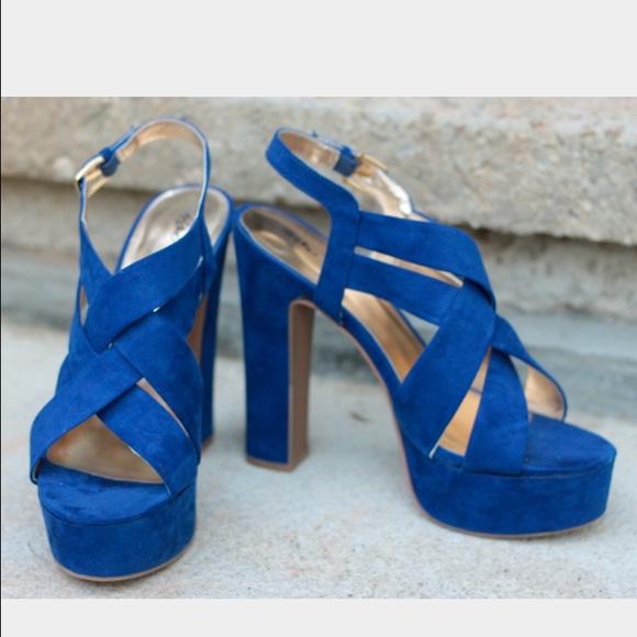 Platform velvet blue heels - BRAND NEW!