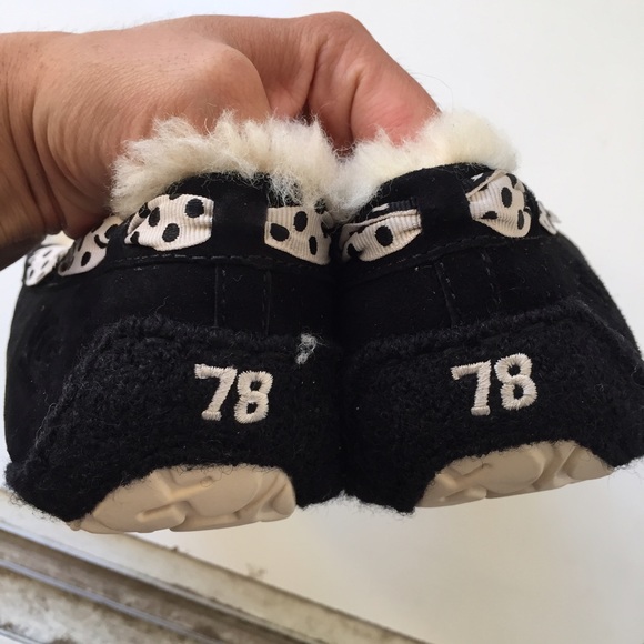 UGG authentic Dakota 78th edition moccasins Sz 10 - Picture 2 of 4