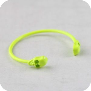 Scull bangle