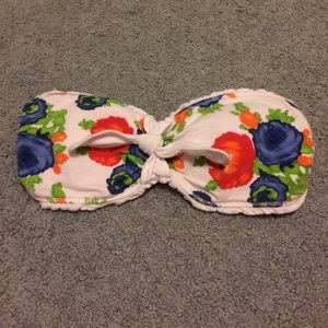 Hollister Floral Bandeau