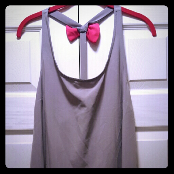 Forever 21 tank