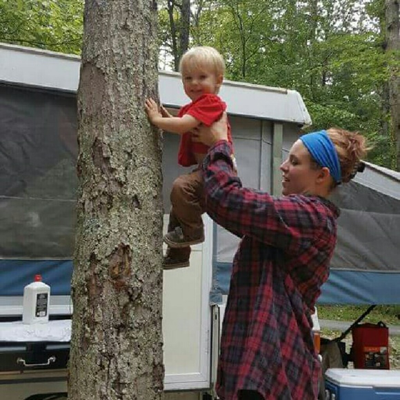 Meet your Posher, Kelsey - Picture 2 of 4