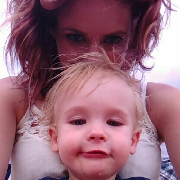 Meet your Posher, Kelsey - Picture 4 of 4