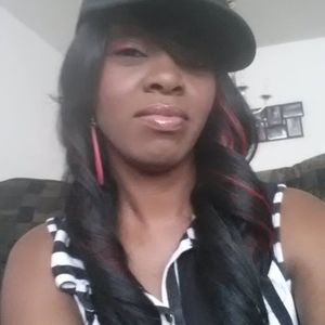 Meet your Posher, Tinesha