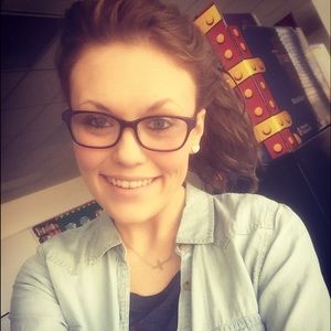 Meet your Posher, Tanisha