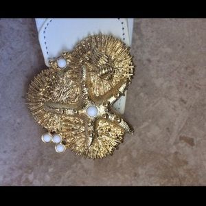 Lilly Pulitzer Emmett starfish wide clasp belt