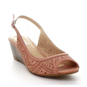 Refresh comfy low wedge sling back sandal