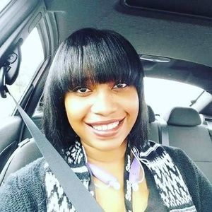 Meet your Posher, Robyn