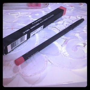Mac rosy rim authentic lip liner ,not used