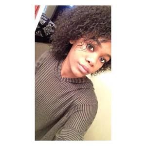 Meet your Posher, Niyae