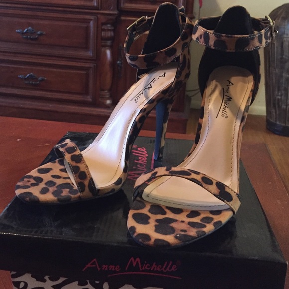 Anne Michelle Shoes - Sexy Leopard heels !!