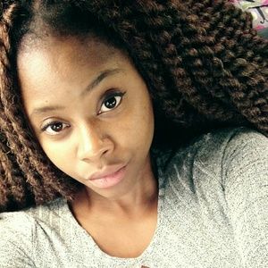 Meet your Posher, Vanisa