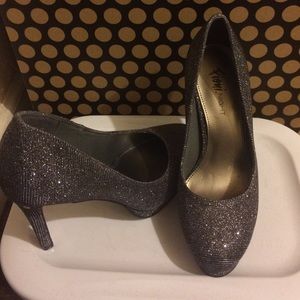 Shiny grey heels
