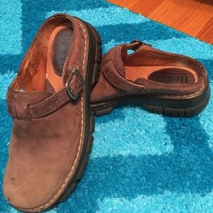 Born shoes. Brown leather.