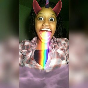 Meet your Posher, Carla