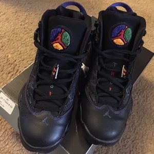 JORDAN 6 RINGS ** size 4 in big kids