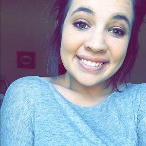 Meet your Posher, Savannah