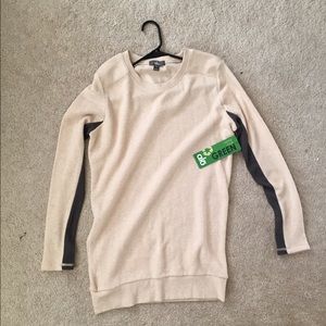 Alo Yoga Sweater New