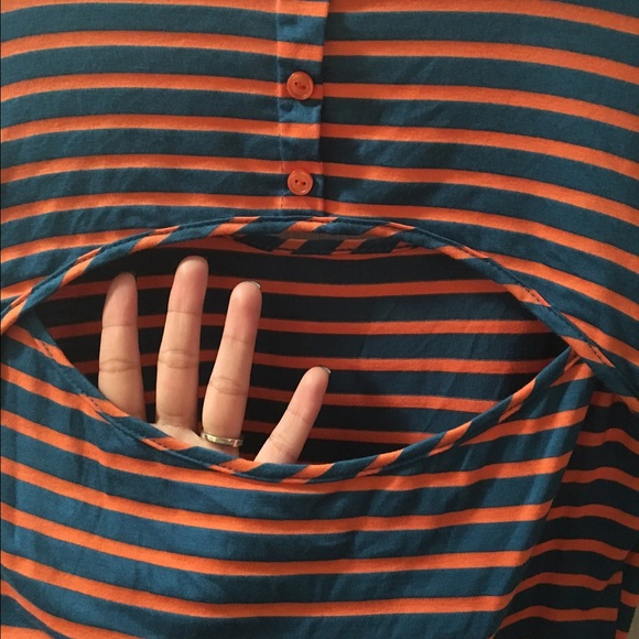 Slim-Fitting Mini Dress - Picture 3 of 4