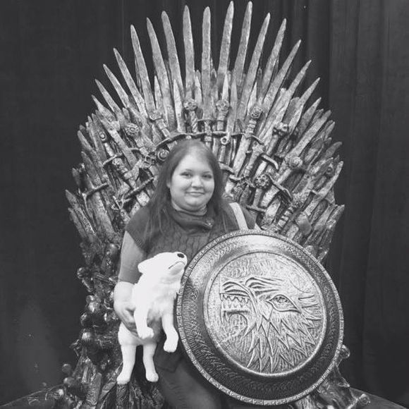 Meet your Posher, Gabriela - Picture 2 of 2