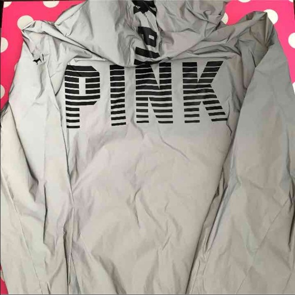 VS Pink *M/L* Limited Release 002 anorak - Picture 2 of 3