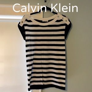 ⛔️SOLD⛔️Calvin Klein Cap-Sleeve Sweater