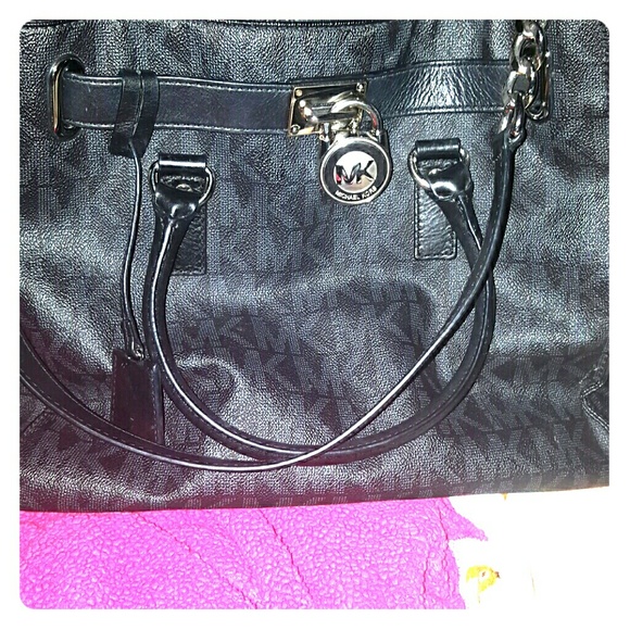 Michael kors purse