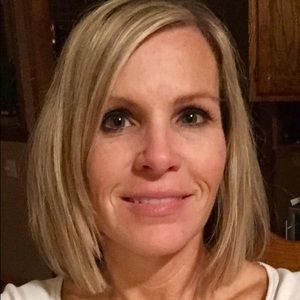 Meet your Posher, Jenay