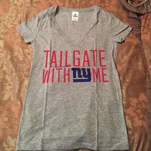 ✨ONE HR SALE-will ship tomorrow✨PINK NY Giants tee