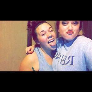 Meet your Posher, Jade