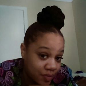 Meet your Posher, Charmaine