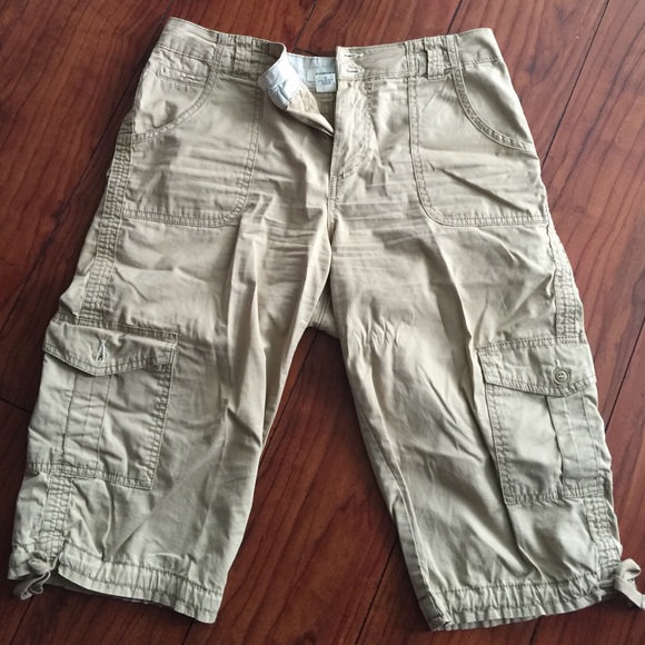 St. John's Bay Cargo Capris